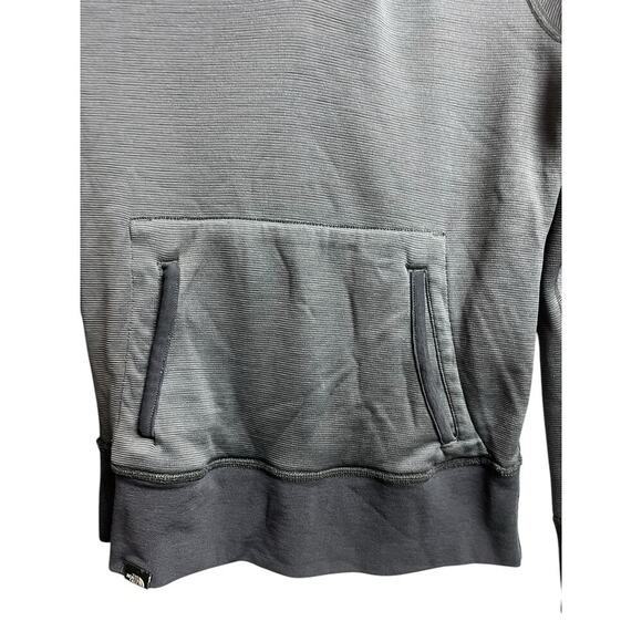 The North Face Women's Reversible Hoodie Sweatshirt Small - Picture 3 of 9